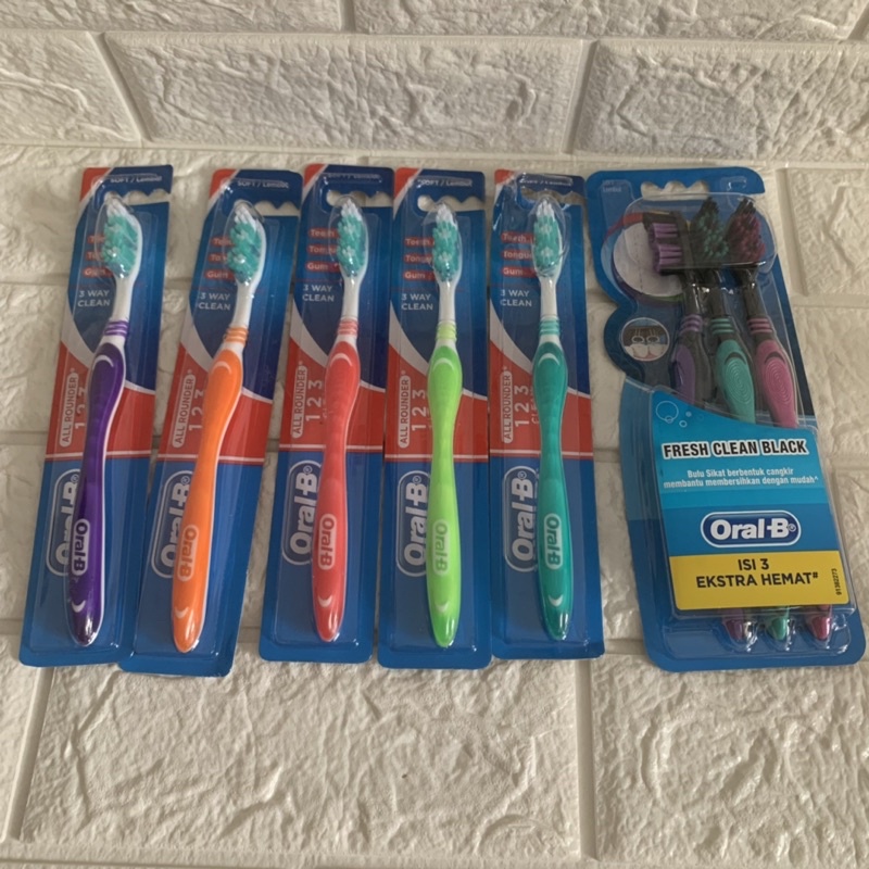 Jual Oral-B Sikat Gigi All Rounder Fresh Clean Black 3s Paket Isi 3 ...