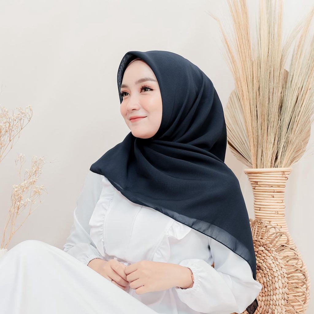 Jual JILBAB BELLA SQUARE SEGI EMPAT / HIJAB BELLA SQUARE TERBARU WARNA ...