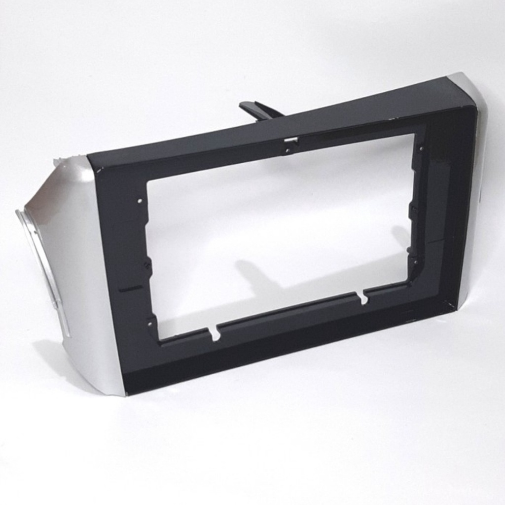Jual Frame Head Unit 10 inch Mobil Innova Reborn | Shopee Indonesia