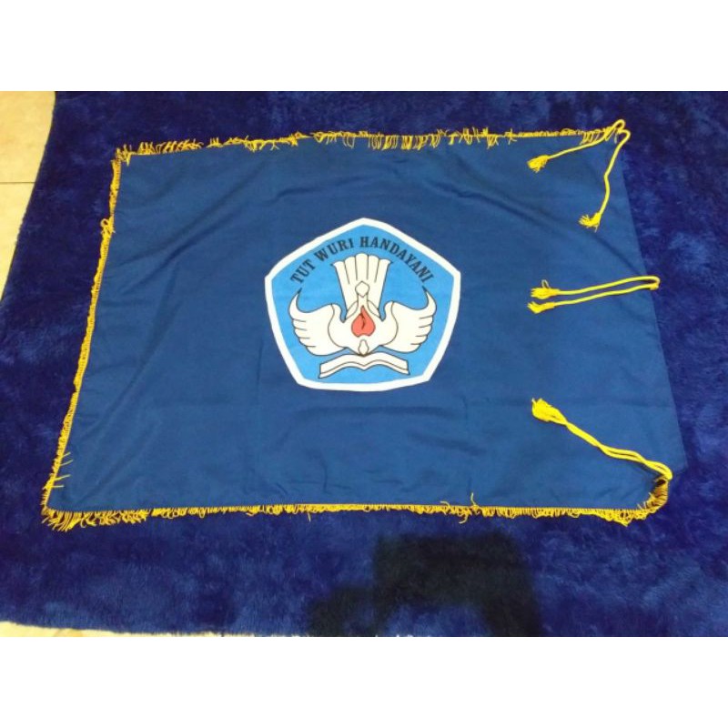 Jual Bendera Tut Wuri Handayani Biru sablon bolak balik rumbai kuning ...