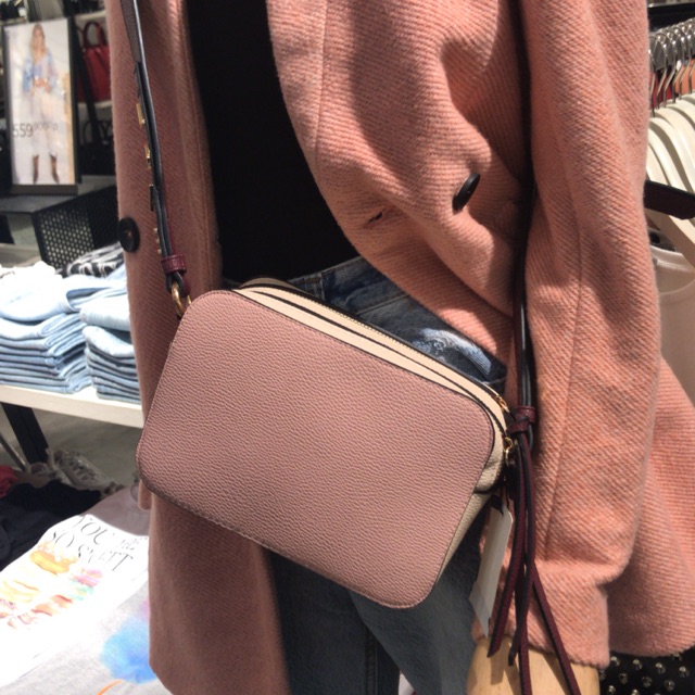 Stradivarius on sale sling bag