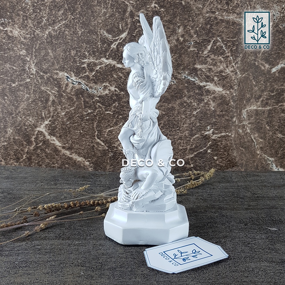 Patung Pajangan Malaikat Mikael Rafael Gabriel 2