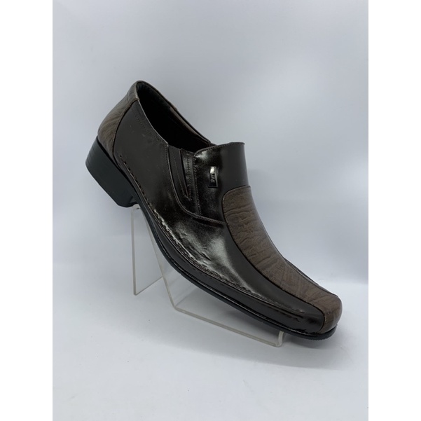 Jual Sepatu Pansus Bally harga spesial stok terbatas Pantofel Kulit Pria Shopee Indonesia