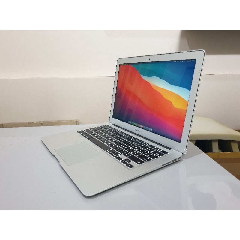 Jual Macbook Air 13inch 2017 Core I5 Ram 8GB SSD 128GB IOS Big Sur ...