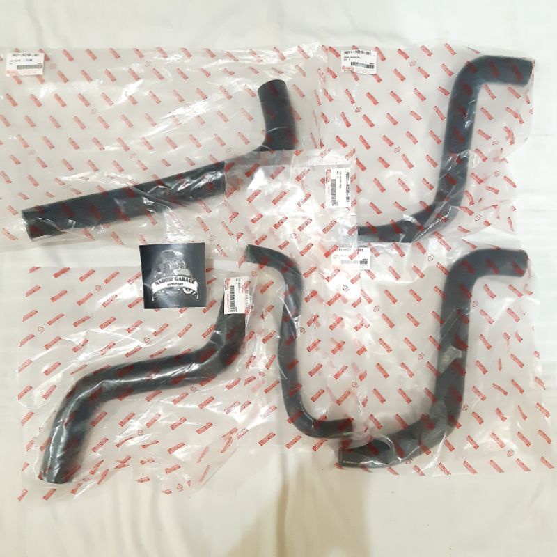 Jual Selang Hose Radiator Granmax 1.3 1.5 Luxio Original Daihatsu (1 ...