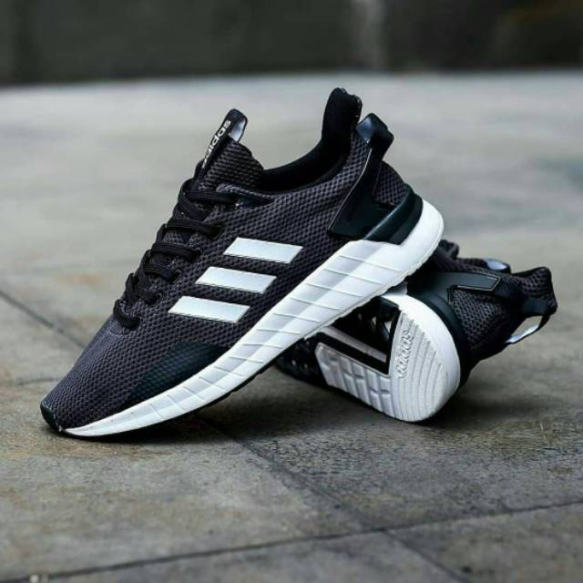 ADIDAS QUESTAR RIDE BLACK WHITE ORIGINAL