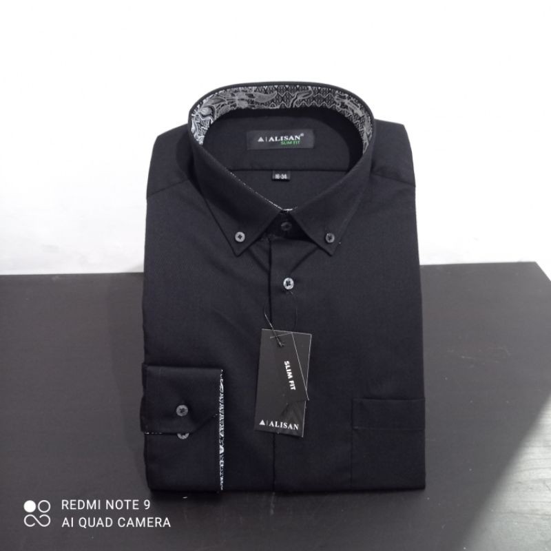 Jual Kemeja Alisan Dobby Hitam Komb. Dalam Batik Print Panjang Slimfit ...