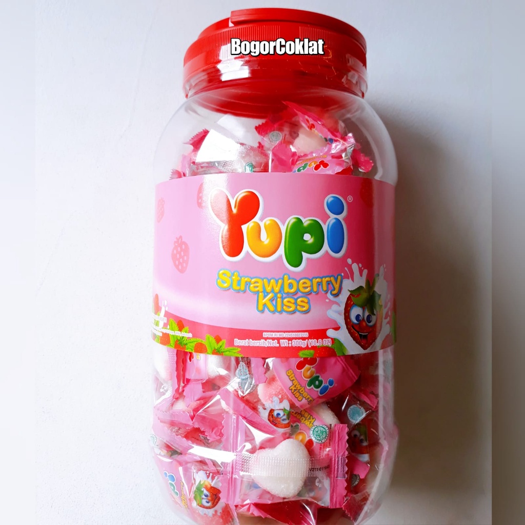 Jual Permen Yupi Strawberry Kiss Toples 300gr Shopee Indonesia