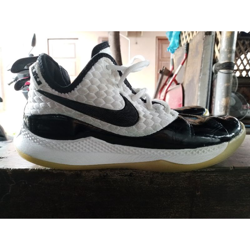 Harga nike lebron witness 3 hotsell