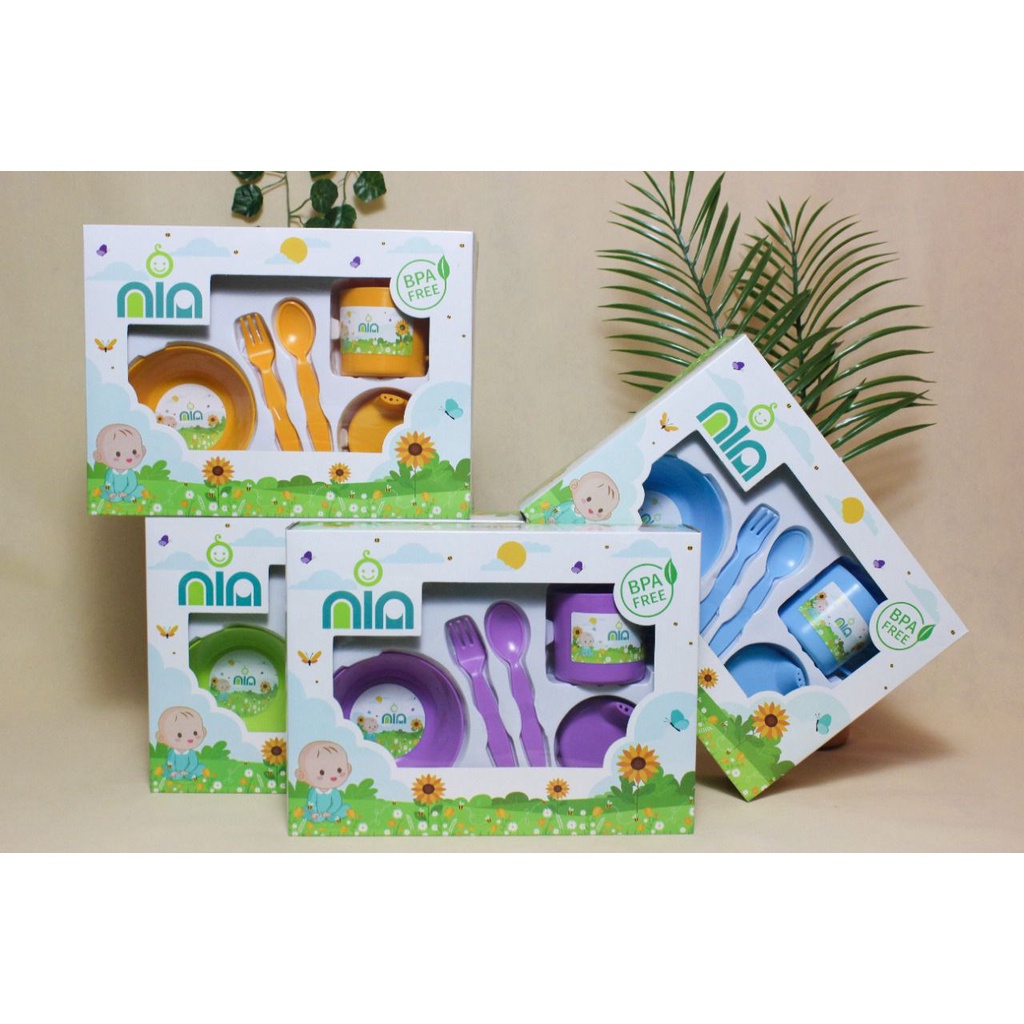 Jual Tempat Makan Bayi Feeding Set Nia Kecil - Peralatan Makan Bayi ...