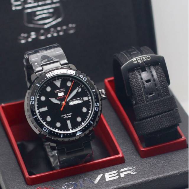 Jam discount seiko diver