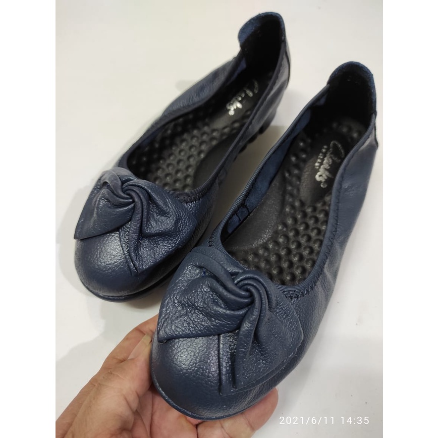 Jual Clarks Leaf Radial Ulir Sepatu Flat Wanita Shopee Indonesia