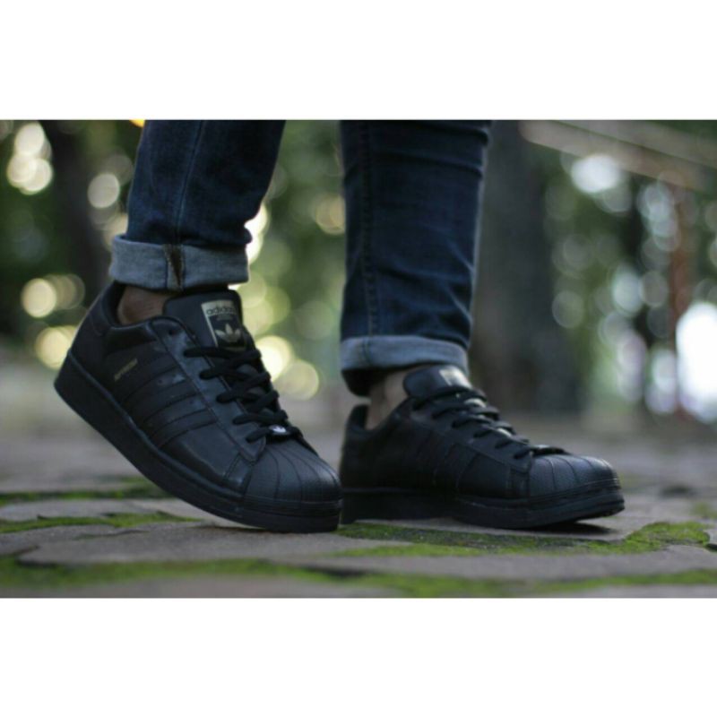 COD Sepatu Adidas Superstar Pria Wanita Sepatu Sekolah Putih Polos Hitam  Polos / Anakanak dewasa