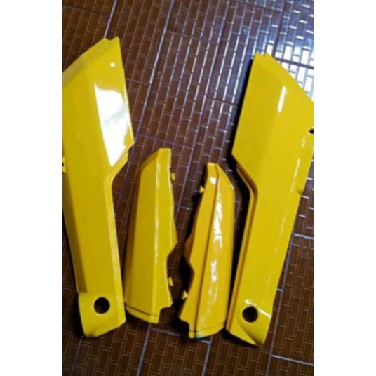 Jual cover body Honda win 100 bodi Honda win kuning polos | Shopee ...