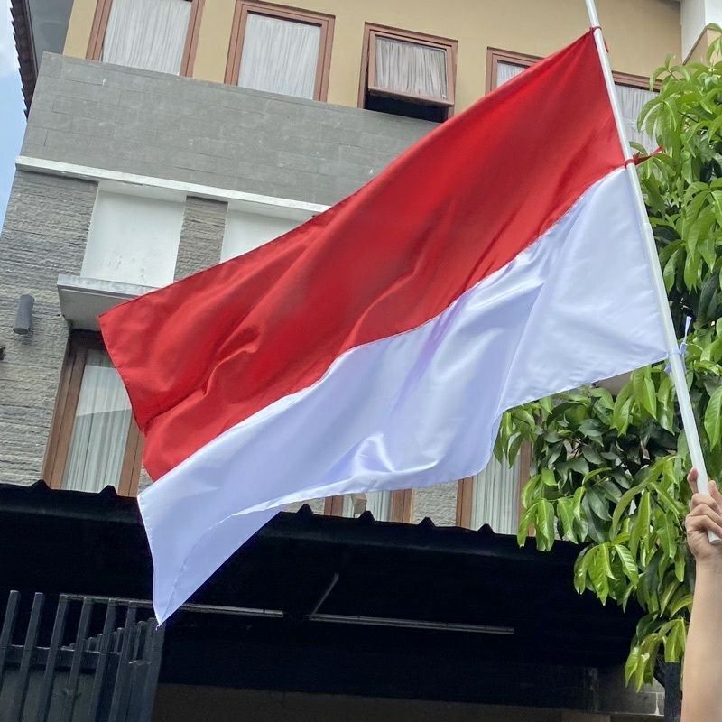 Jual Bendera Besar Sedang Merah Putih Bahan Satin Termurah / Bendera ...