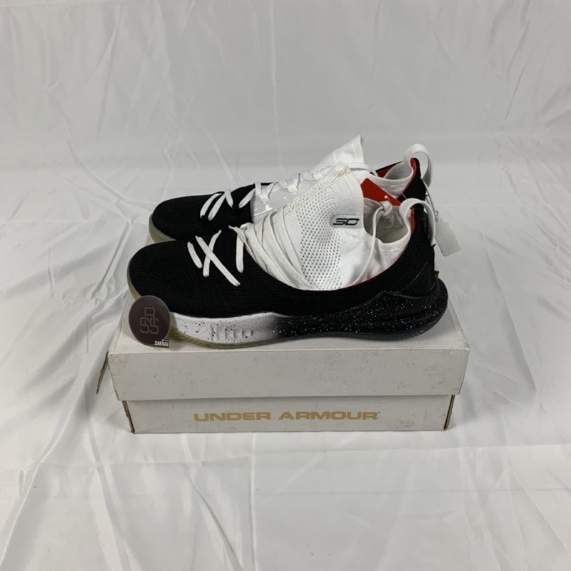 Jual sepatu under armour curry 5 white black komponen original Shopee Indonesia