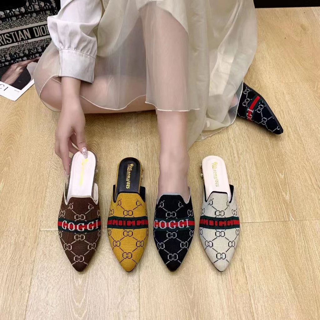 Sandal store flat shoes