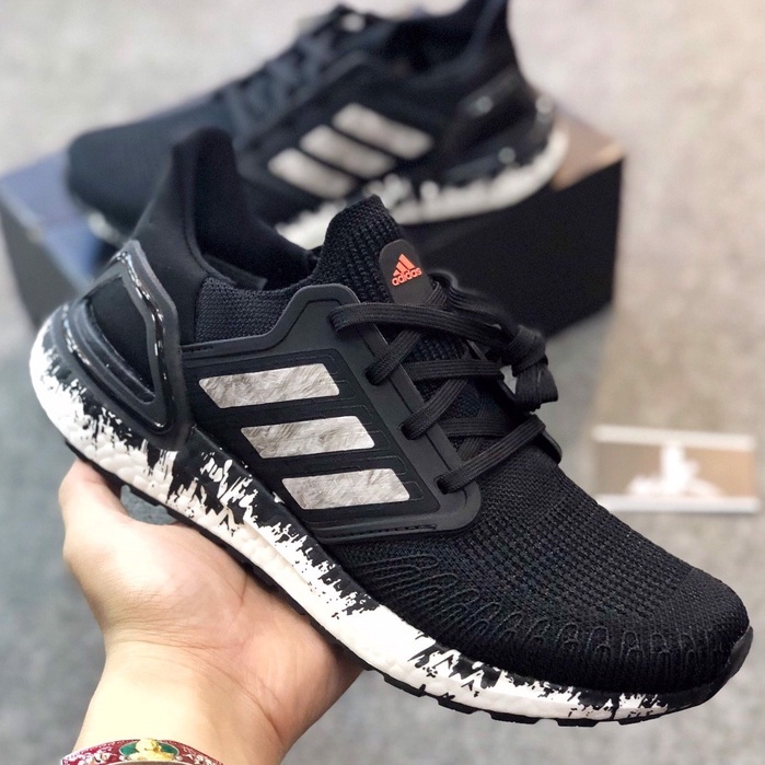 Adidas ultra 2025 boost hitam