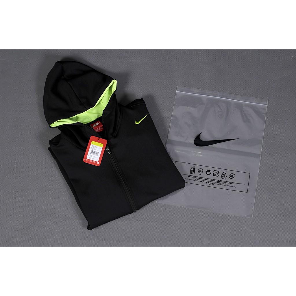 thumbhole jacket nike