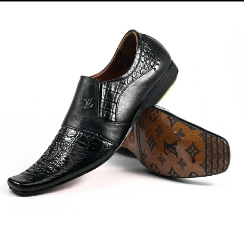 Jual Louis Vuitton Sepatu Original Terbaru - Oct 2023