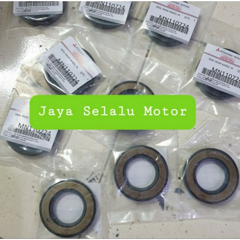 Jual Seal Rear Wheel Inner Seal Roda Belakang Dalam Mitsubishi Triton Shopee Indonesia