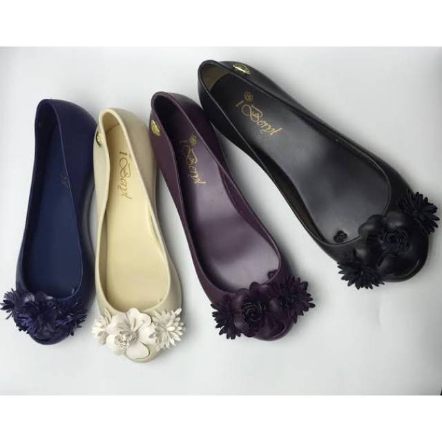 Iberyl store jelly shoes