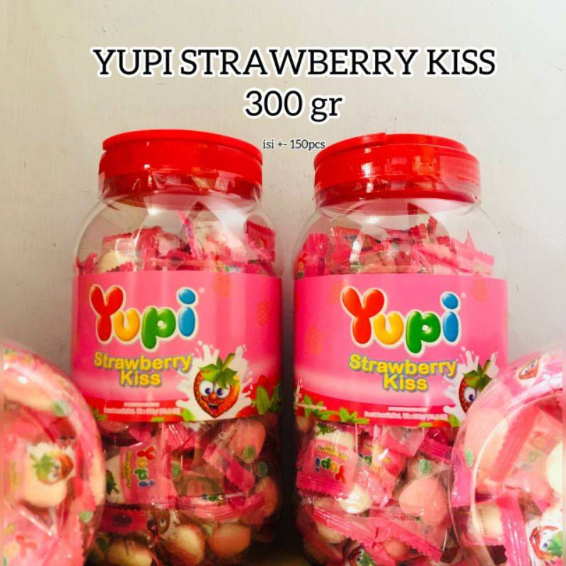 Jual Yupi Strawberry Kiss 300gr Shopee Indonesia