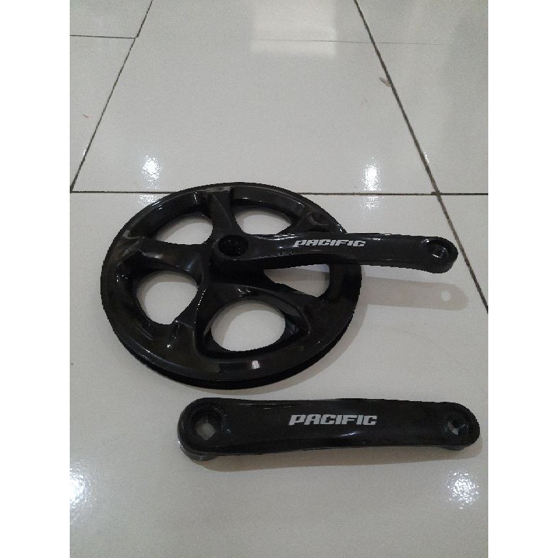 crank pacific 52t
