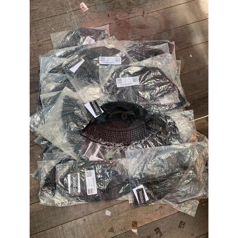 Jual H&M Bucket hat jimin Shopee Indonesia