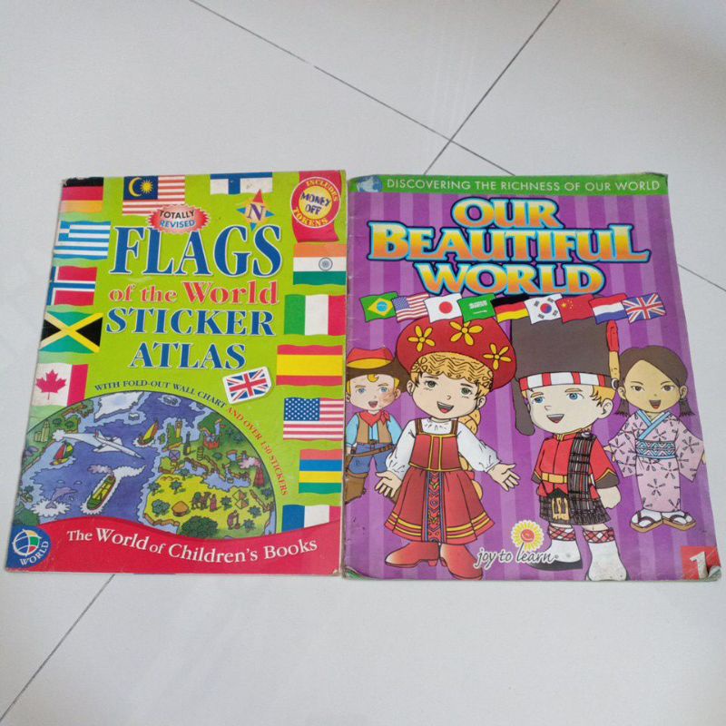 Jual PAKET Buku Anak-anak Inggris Atlas Flags of the World | Shopee ...