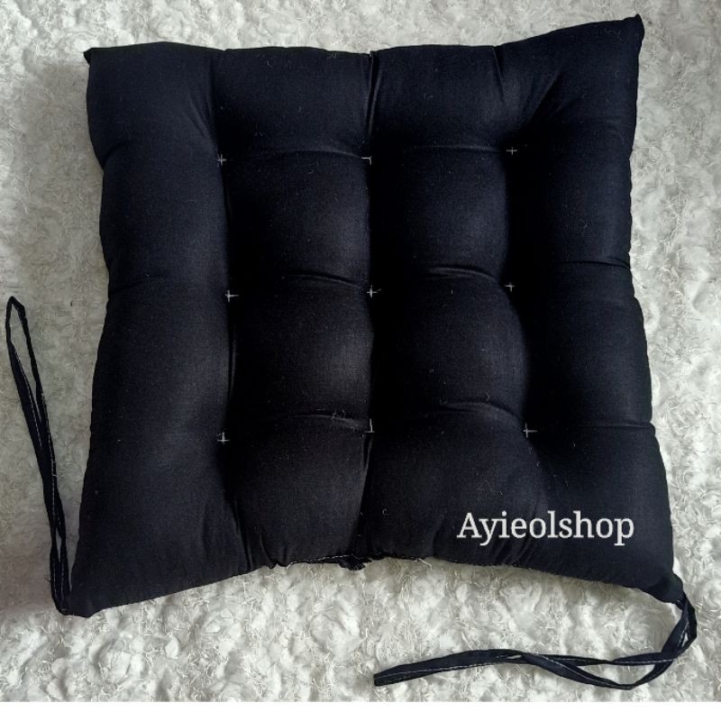 Jual Bantal alas duduk kursi, bantal lesehan ibu hamil isi silikon empuk -  random - Kab. Bandung - Damar 93 Olshop