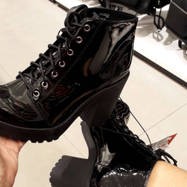 Sepatu boots deals wanita h&m