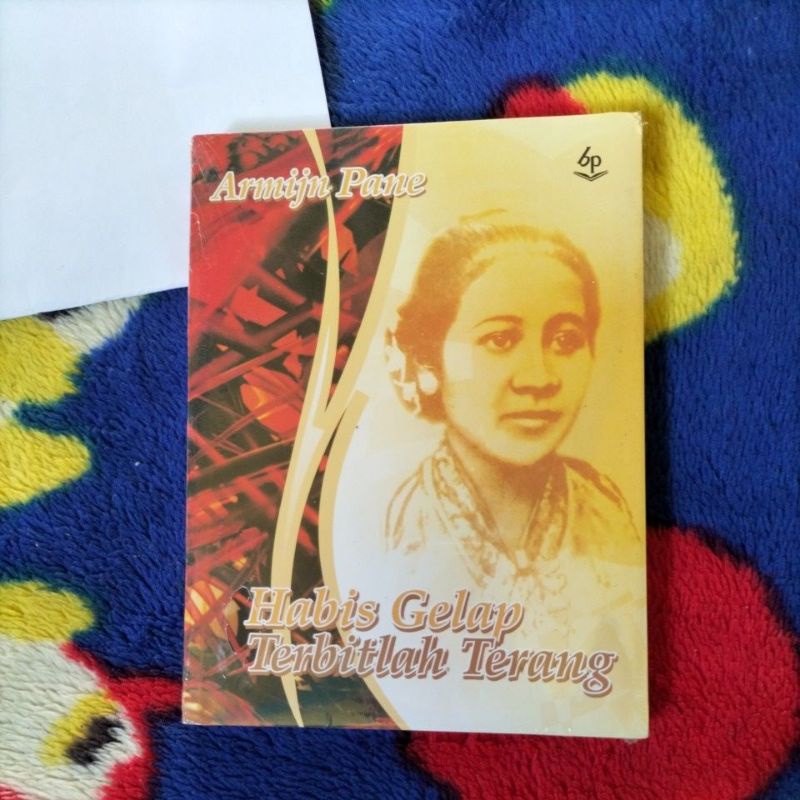 Jual BUKU NOVEL SASTRA DAN SEJARAH BIOGRAFI KARTINI HABIS GELAP ...