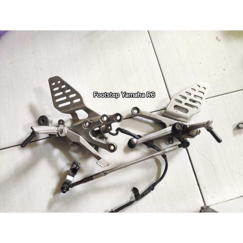 Jual footstep limbah moge yamaha R6 | Shopee Indonesia
