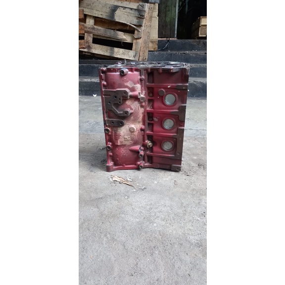 Jual ENGINE BLOCK BLOK MESIN HINO DUTRO 130 HD HT MT W04D DYNA | Shopee ...