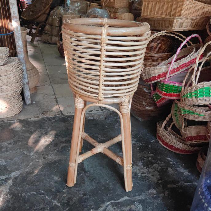Jual standing pot rotan size L (68cm) | Shopee Indonesia