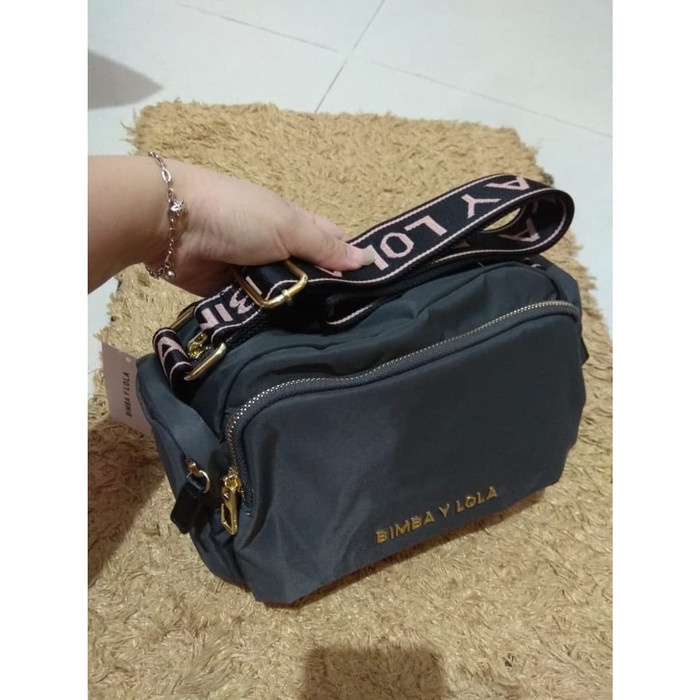 Harga PROMO Tas Wanita Bimba Y Lola CrossBody Mirror Quality Hitam