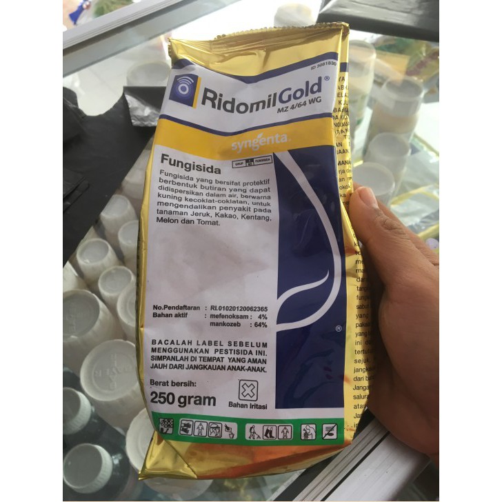 Jual fungisida Ridomil Gold MZ4/64WG - 250 gr pembasmi cacar daun ...