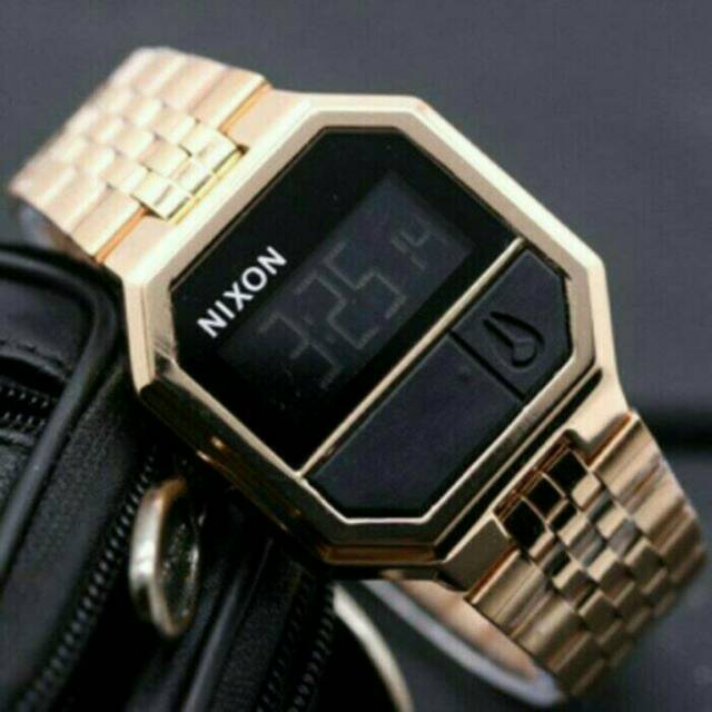 Nixon rerun rose outlet gold