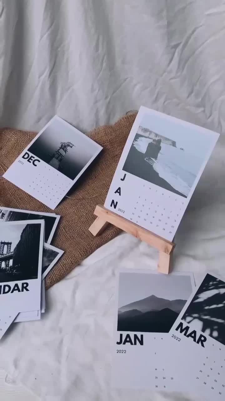Jual Custom Calendar 2023 Potrait Landscape Kalender Kalendar Kustom ...