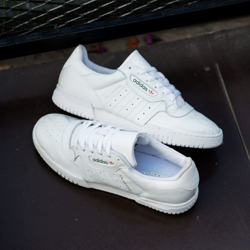 Jual SEPATU ADIDAS CALABASAS WHITE WHITE Shopee Indonesia