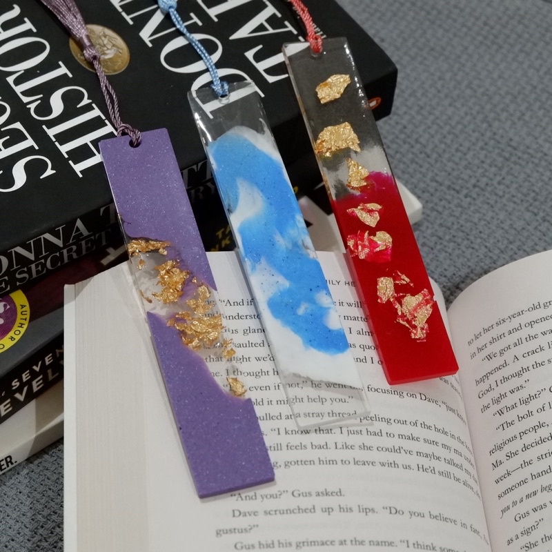 Jual Resin Bookmark Pembatas Buku Resin Custom Warna Shopee Indonesia