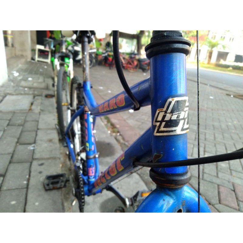 Bicicleta haro vector hot sale