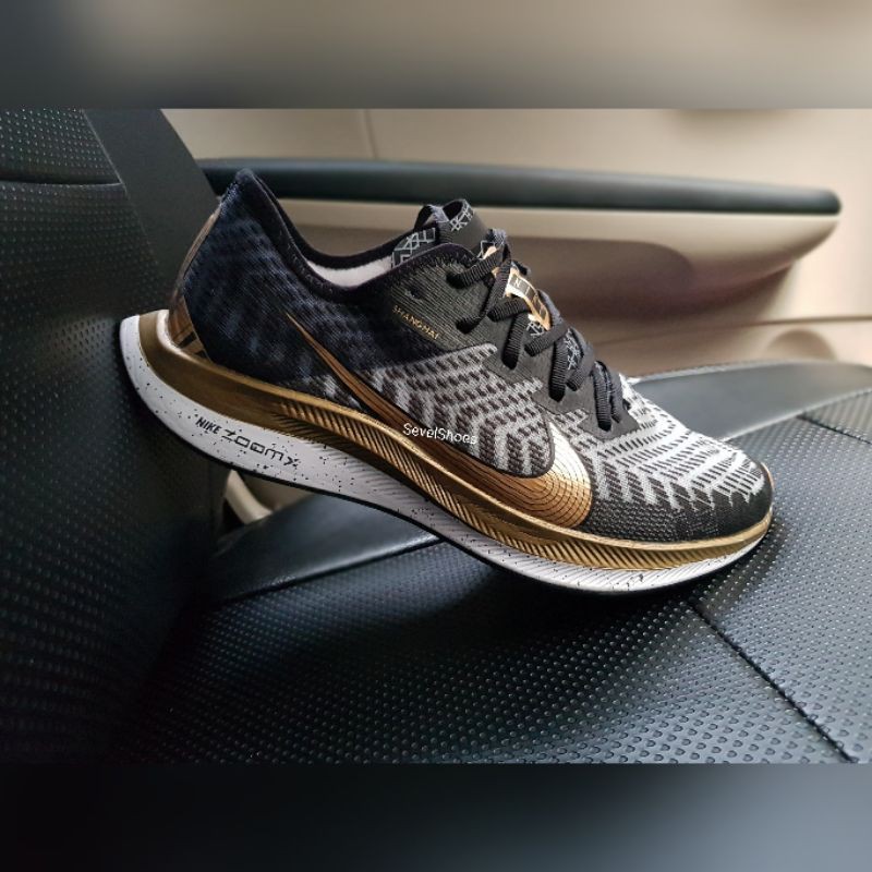 Nike pegasus turbo 2024 2 black gold