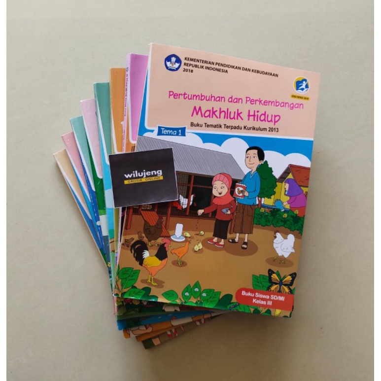 Jual Buku Siswa Dikbud SD MI Kelas 3 Tema 1,2,3,4,5,6,7,8 Revisi ...
