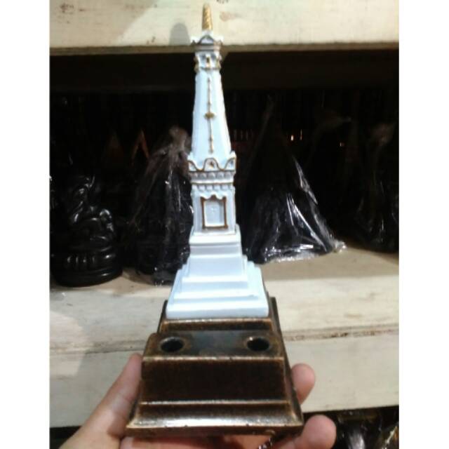 Jual Tempat Pensil Miniatur Tugu Jogja - Pajangan dan Hiasan Rumah