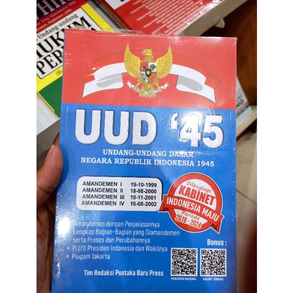 Jual Undang-undang Dasar Republik Indonesia 1945 UUD 1945 Perubahan UUD ...