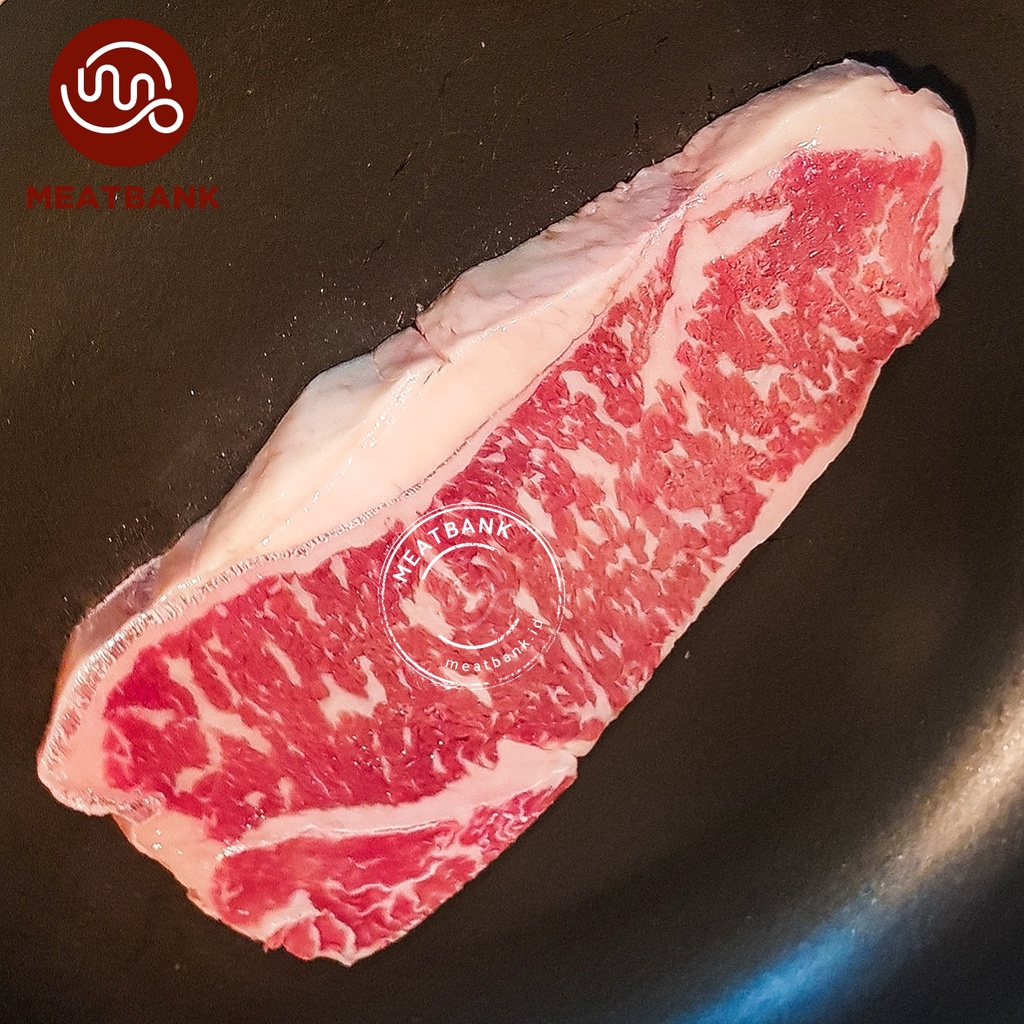 Jual MEATBANK STRIPLOIN WAGYU MB5 Daging Aussie Steak Beef BBQ Sirloin ...