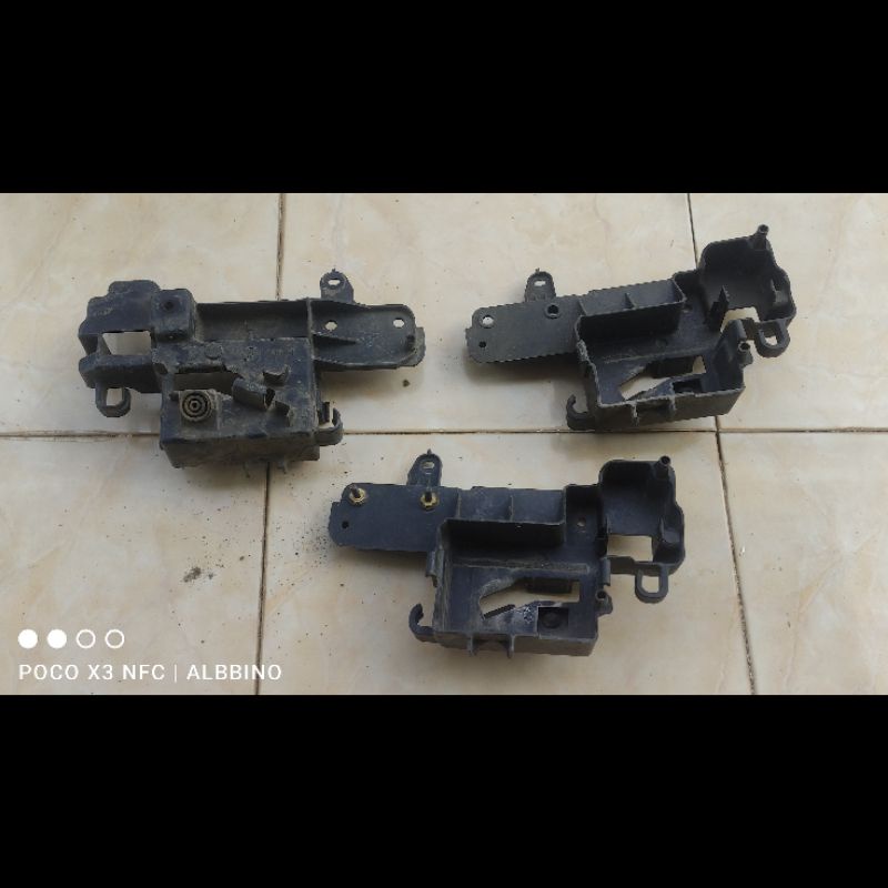 Jual Box Aki BYSON Tempat Wadah bok aki Yamaha Byson original | Shopee