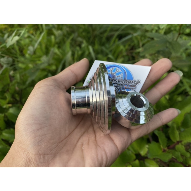 boss t wah1 銀ネジ　ワンオーナー　値下げしました。 boss t wah1 銀ネジ ワンオーナー 値下げしました。 向き合っ